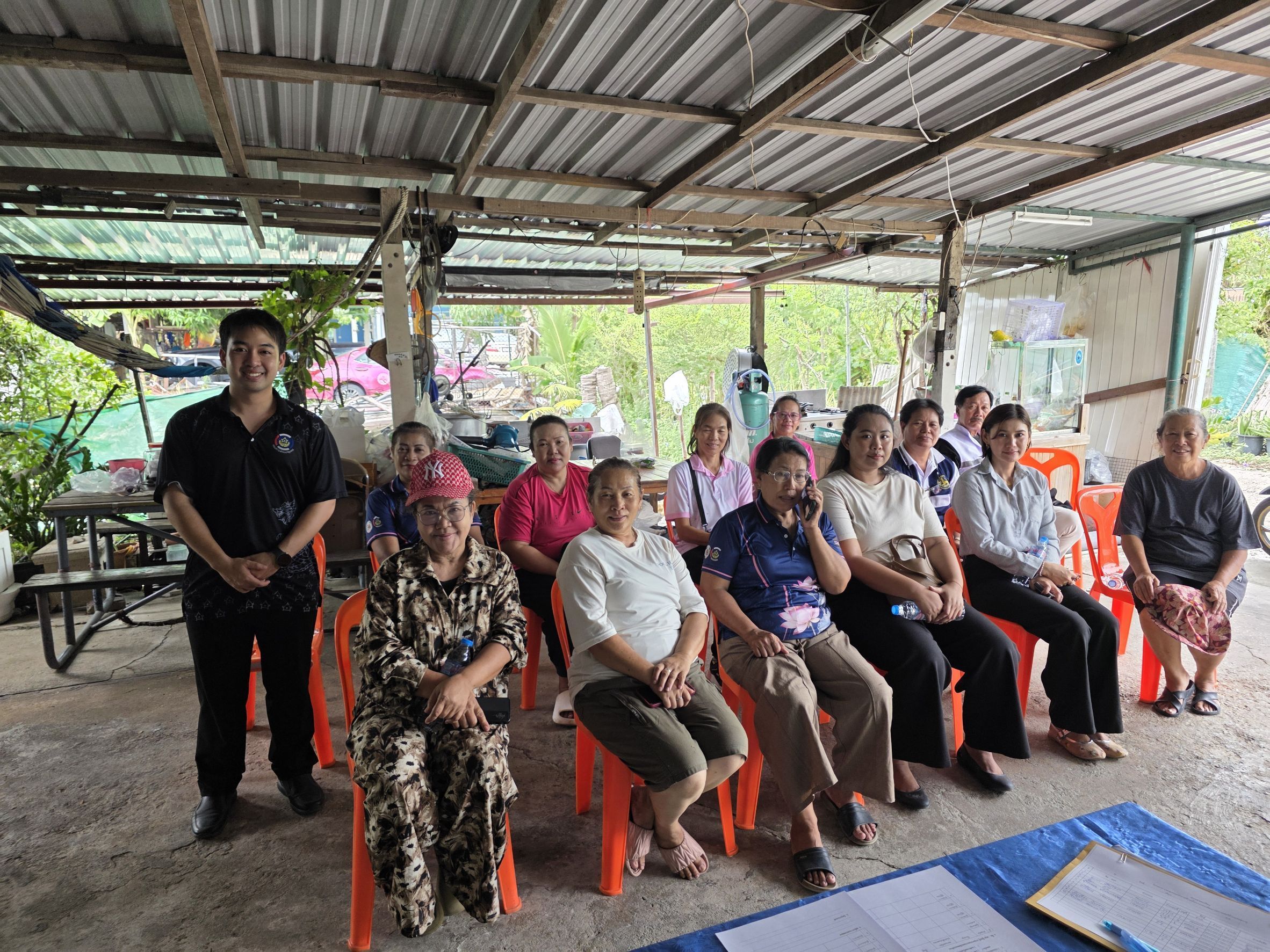 สำนักงานพัฒนาชุมชนอำเภอคลองหลวง "ประชุมคณะทำงานขับเคลื่อนกองทุนพัฒนาบทบาทสตรีตำบลคลองหก"