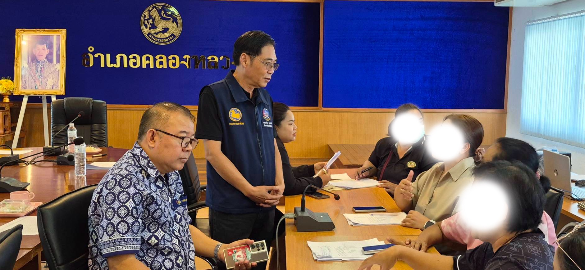 สำนักงานพัฒนาชุมชนจังหวัดปทุมธานีร่วมกับสำนักงานยุติธรรมจังหวัดปทุมธานีดำเนินการไกล่เกลี่ยก่อนฟ้องกองทุนพัฒนาบทบาทสตรีจังหวัดปทุมธานี ไกล่เกลี่ยข้อพิพาท ตามพระราชบัญญัติการไกล่เกลี่ยข้อพิพาท พ.ศ. ๒๕๖๒