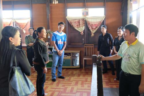 ผู้ตรวจราชการกรมการพัฒนาชุมชน ลงพื้นที่ อำเภอคลองหลวง จังหวัดปทุมธานี ติดตามนโยบายสำคัญและเตรียมความพร้อมโรงเรียนเศรษฐกิจพอเพียง